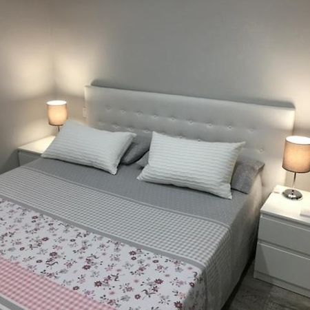 Apartamento Estilo Nordico En Malasana Madrid Esterno foto